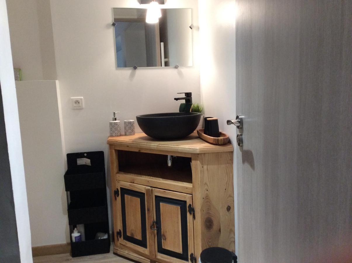 Appartement Simplicité et confort en Luberon à Ménerbes Extérieur photo
